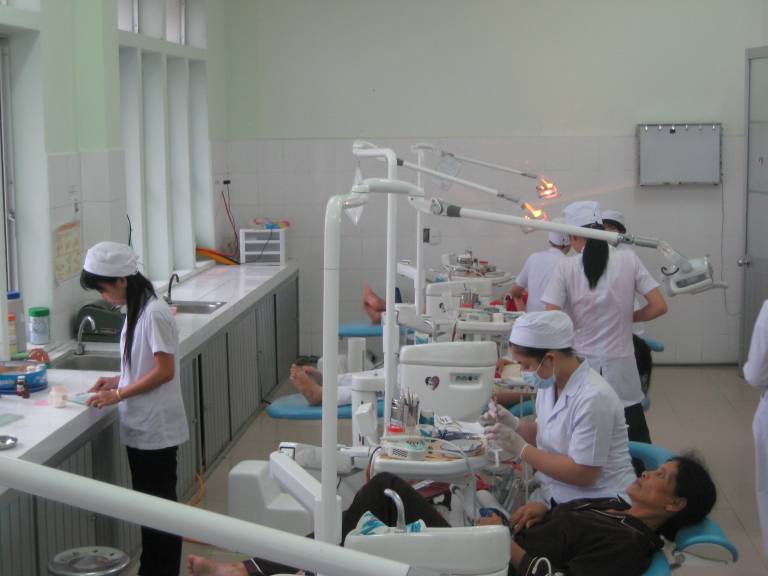 Bệnh viện 103 – phòng khám và điều trị răng miệng